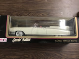 Maisto 1959 Cadillac Special Edition Die Cast Collectible White